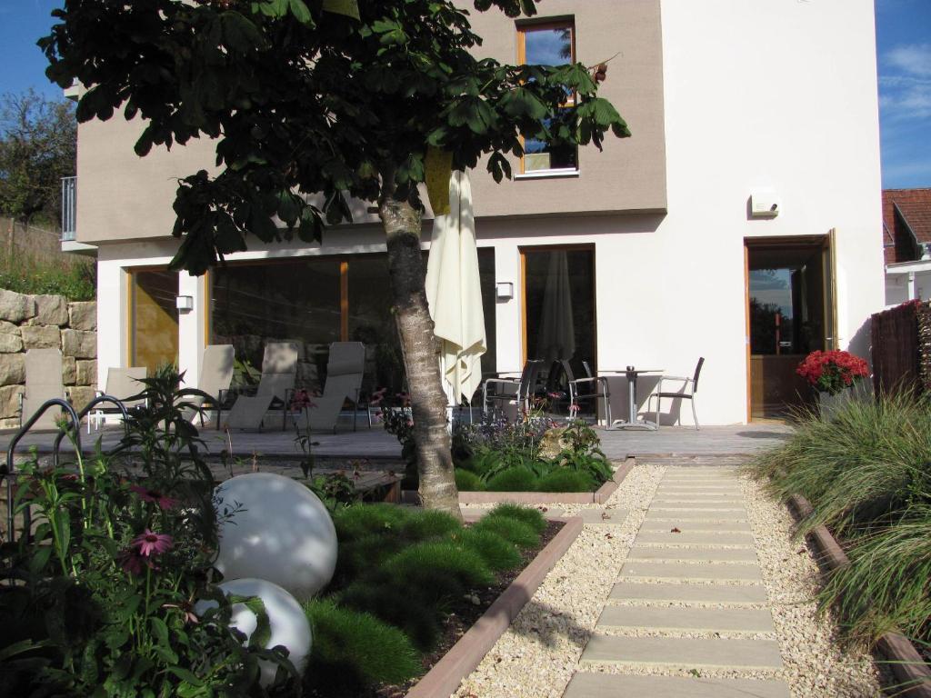 Landhotel Wilder Mann Eggingen エクステリア 写真