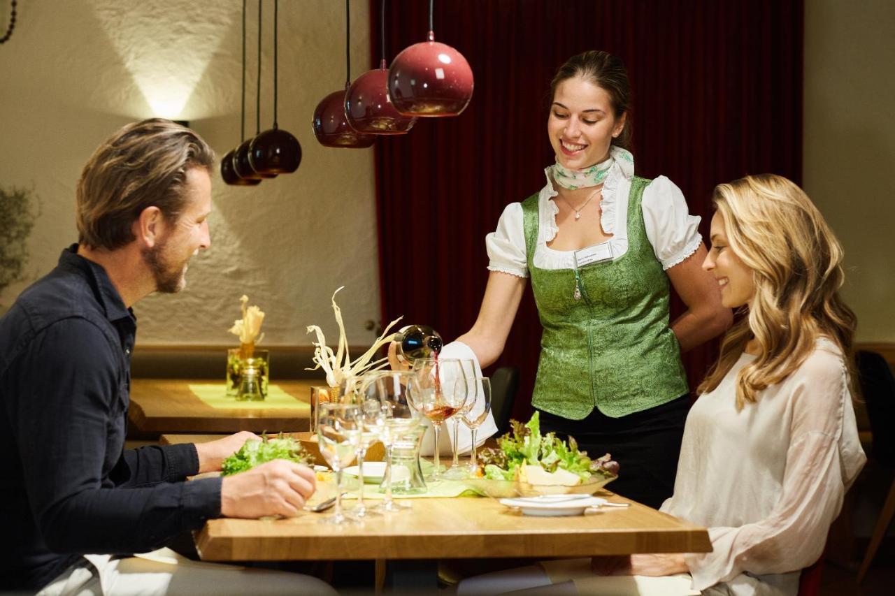 Landhotel Wilder Mann Eggingen エクステリア 写真