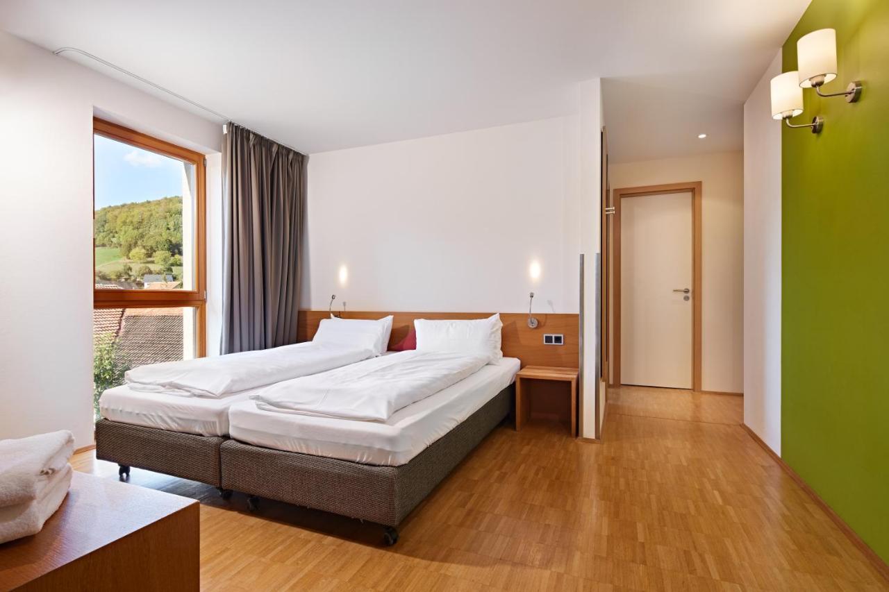 Landhotel Wilder Mann Eggingen エクステリア 写真